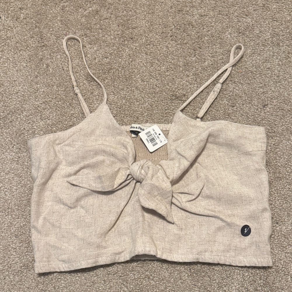 Abercrombie and fitch top